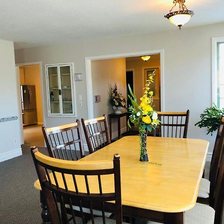 Downtown Whitehorse 2 Bedroom House Zewnętrze zdjęcie