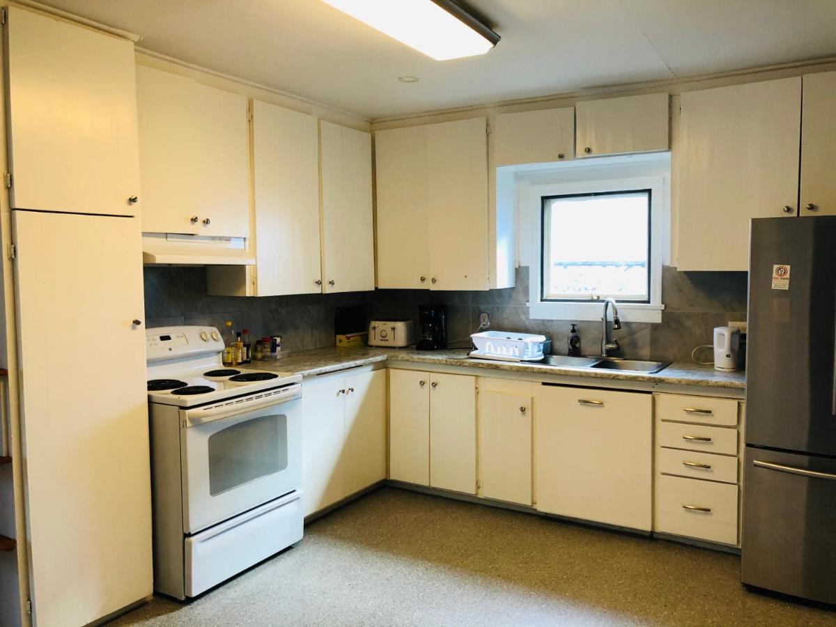 Downtown Whitehorse 2 Bedroom House Zewnętrze zdjęcie