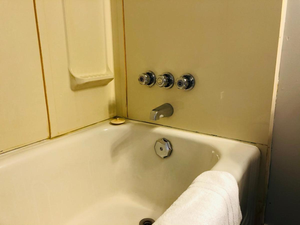 Downtown Whitehorse 2 Bedroom House Zewnętrze zdjęcie
